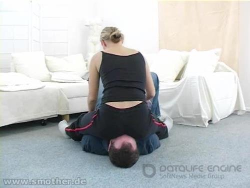Smother De - Sporty Sophie In Scene - Slaves Becoming Her Exercise Mat - SD 576p