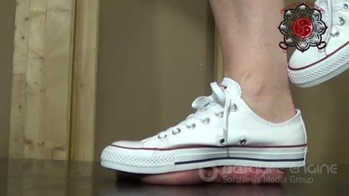 Anika And Friends Cock And Ball Trample - Cum Under My Cute White Converse - FullHD 1080p