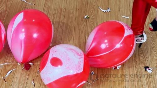 Candy Pops - Sexy Balloons - UltraHD 2160p