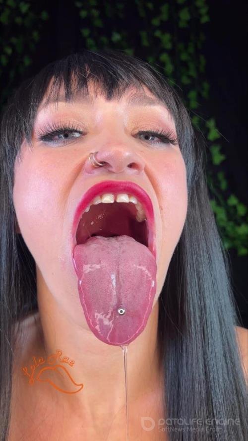 LolaRae29 - Huge tongue drool spit show off and moaning - UltraHD 3838p