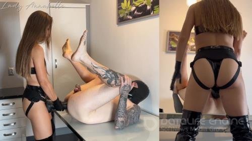 LadyAnnabelle666 - Pegging with my cleaning slave - UltraHD 2160p