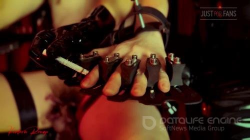 Mistress Elis Euryale - A 4 Hands Burning Torment - FullHD 1080p
