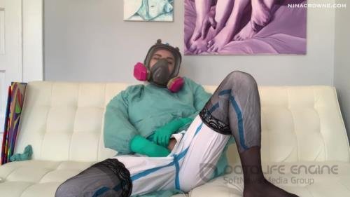 Nina Crowne - Masturbating in Protective Gear - FullHD 1080p